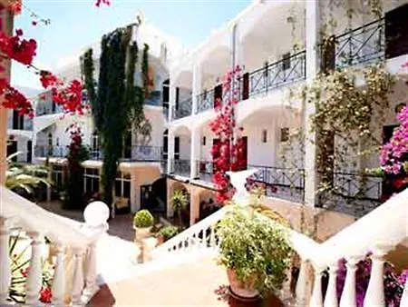Apartament Castello Di Rodi *