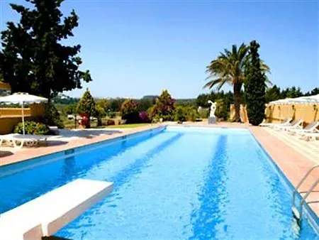 Castello Di Rodi Apartament *